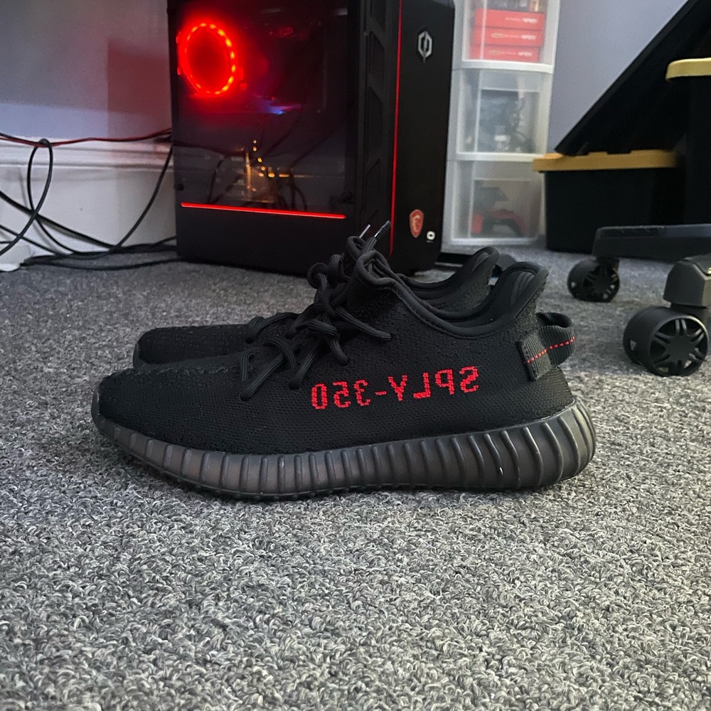 Adidas Yeezy Boost 350 V2 Black Red